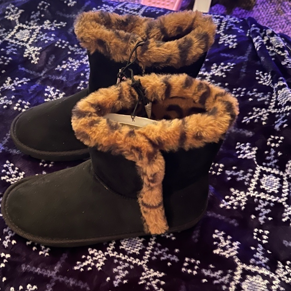 Girls 4 Serra boots